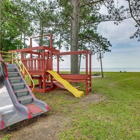 Vacation Home Lake Livingston! Onalaska 외부 사진