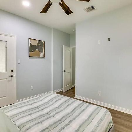 Vacation Home Lake Livingston! Onalaska 외부 사진