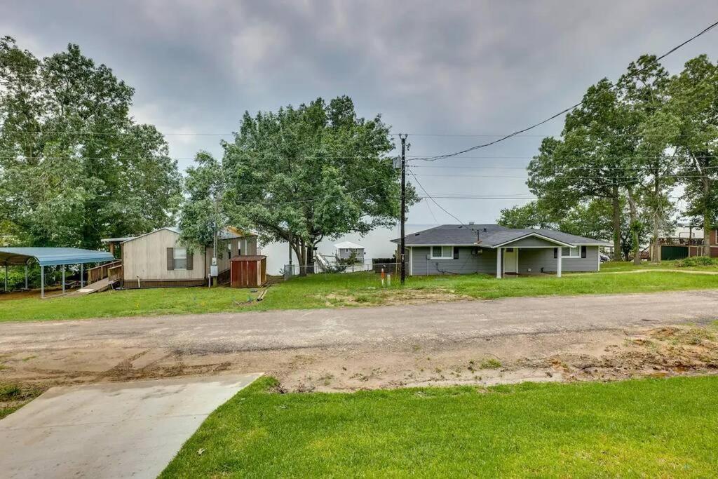 Vacation Home Lake Livingston! Onalaska 외부 사진