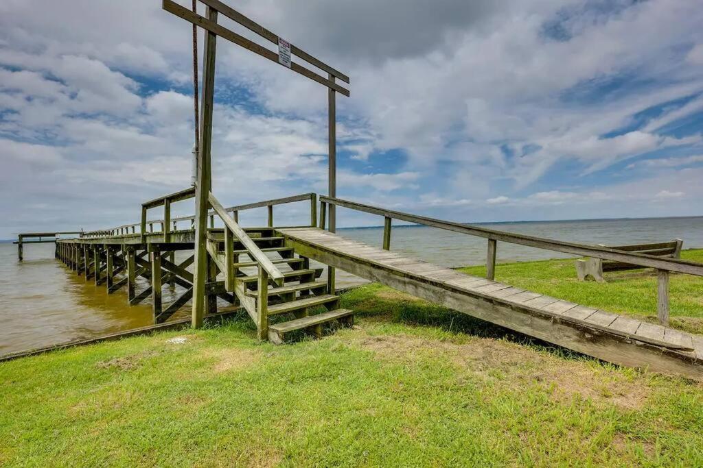 Vacation Home Lake Livingston! Onalaska 외부 사진