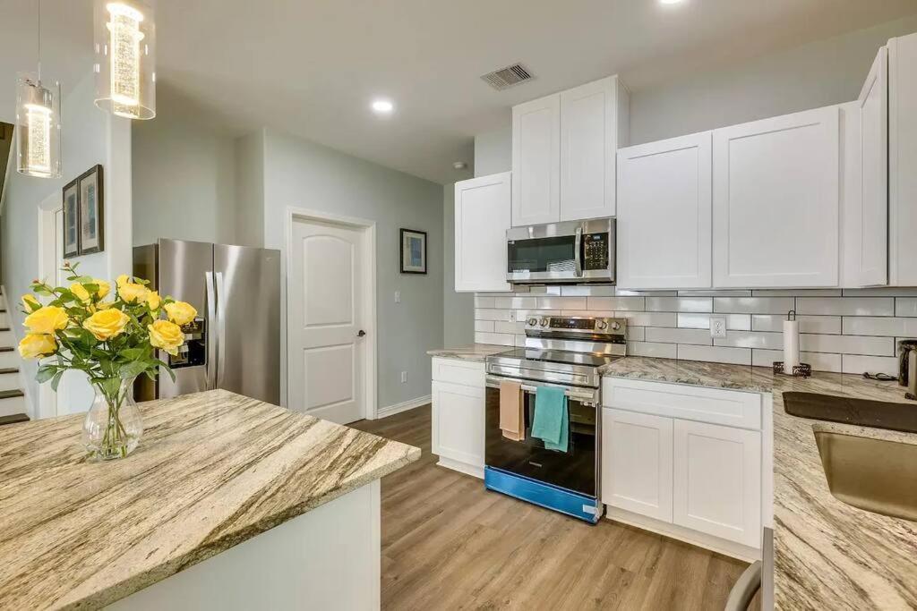 Vacation Home Lake Livingston! Onalaska 외부 사진